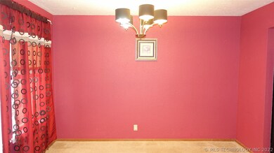 1401 W Fulton Place, Broken Arrow, OK 74012 - photo 5