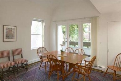 19 Centre St unit 4, Cambridge, MA 02139 - photo 3