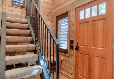 19 Cluster Cabin - 26