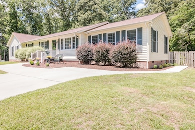 701 Decatur Rd, Jacksonville, NC 28540 - photo 2