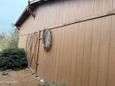 714 Joiner Hollow Rd, Rockwood, TN 37854 - photo 5