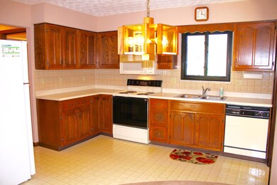 1425 W Case Rd, Columbus, OH 43235 - photo 3