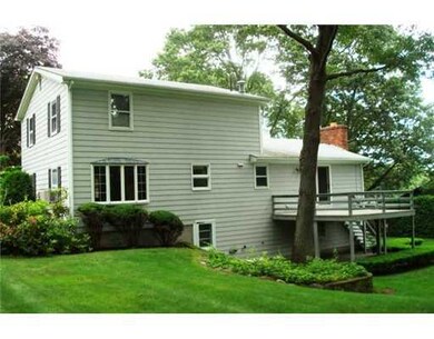 26 Wampum Dr, Warwick, RI 02886 - photo 4