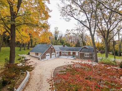 117 Locust Ln, Northport, NY 11768 - photo 4