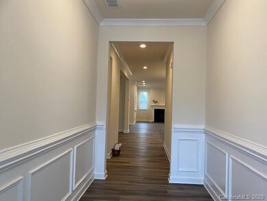 new home will have modeling in foyer and crown tho