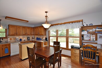 1059 Cardinal Ct, Batavia, IL 60510 - photo 5