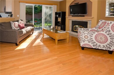 9041 NE 160th Place, Kenmore, WA 98028 - photo 5