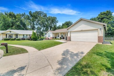 3847 Trinity Cir, Florissant, MO 63034 - photo 2