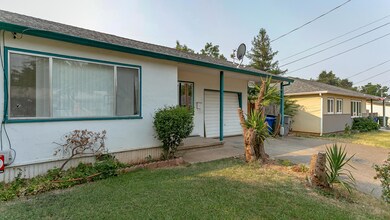 1104 3rd St, Redding, CA 96002 - photo 3