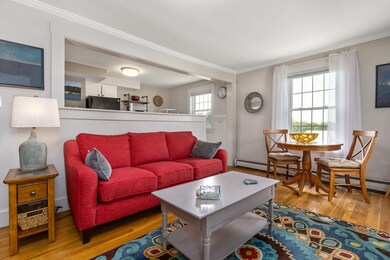 709 Central Ave unit 4, Dover, NH 03820 - photo 3