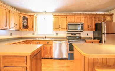 94 Hastings Rd, Spencer, MA 01562 - photo 3