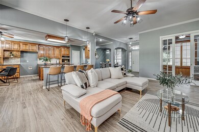 2404 Inverrary Dr, Ennis, TX 75119 - photo 4