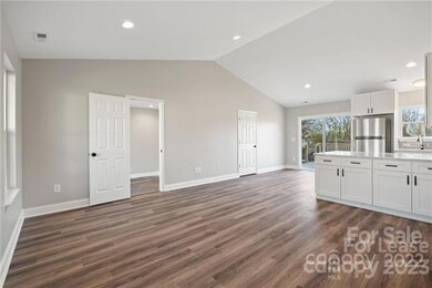 118 Garden St, Troutman, NC 28166 - photo 2