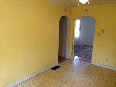 1523 W 7th St, Anderson, IN 46016 - photo 6