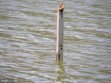 23639 Kingston Creek Rd, California, MD 20619 - photo 3