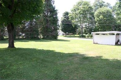 50 Davis St, Turners Falls, MA 01376 - photo 5