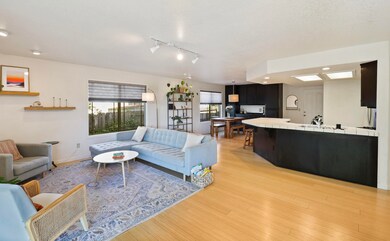 2100 Hacienda St, Redding, CA 96003 - photo 4