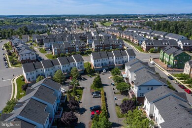 43182 Loudoun Reserve Dr, Ashburn, VA 20148 - photo 7