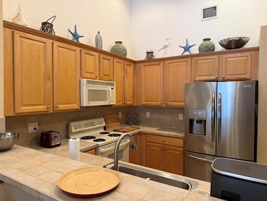 328 W Coral Trace Cir, Delray Beach, FL 33445 - photo 3