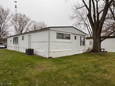 12205 Goshen Rd unit 23, Salem, OH 44460 - photo 7