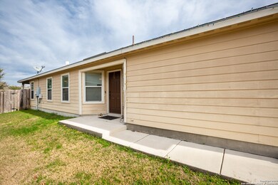11127 Geneva Ford, San Antonio, TX 78254 - photo 4