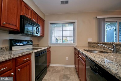 4052 Grays Pointe Ct unit A, Fairfax, VA 22033 - photo 6