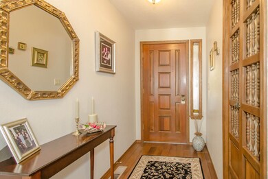 Formal Entry with Hardwood and Closet