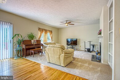 2415 Hightee Ct, Crofton, MD 21114 - photo 7