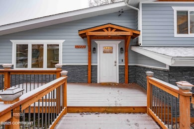 15-web-or-mls-12900 Troy St-15