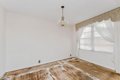 1235 Glen Laura Rd, Jacksonville, FL 32205 - photo 5