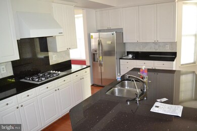 2053 Madrillon Rd, Vienna, VA 22182 - photo 2