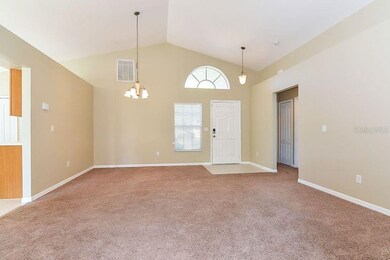 DINNING ROOM & MAIN ENTRANCE