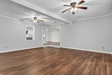 1307 Broach Ave, Albany, GA 31705 - photo 7