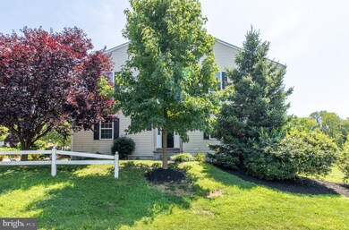 52 Stone Hill Dr, Pottstown, PA 19464 - photo 2