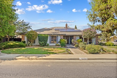 22346 W Thurman Ave. Porterville-56