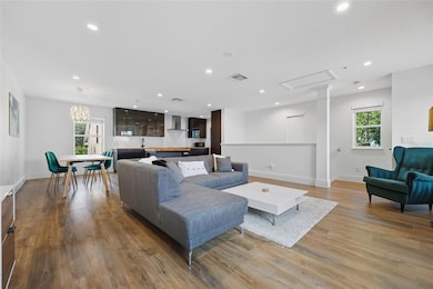 unlisted-address, Orlando, FL 32814 - photo 4