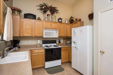 007_Kitchen - Pantry