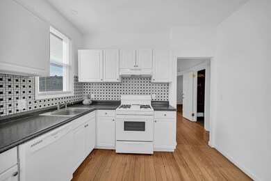 121 W 44th St, Bayonne, NJ 07002 - photo 7