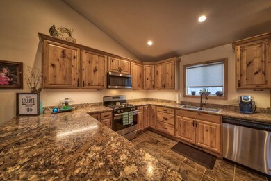 3019 Hardpan Ave, Cody, WY 82414 - photo 4