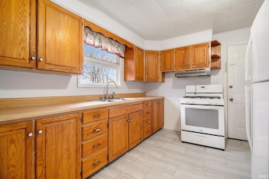 127 E Oakside St, South Bend, IN 46614 - photo 6