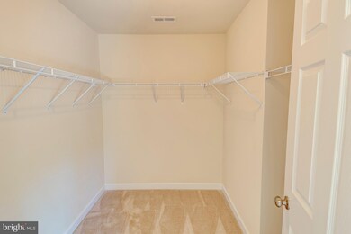 582 English Oak Ln, Prince Frederick, MD 20678 - photo 5