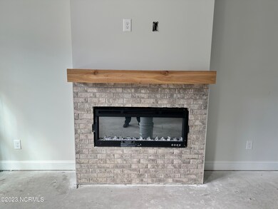 1013 Finn Ct, Greenville, NC 27834 - photo 4