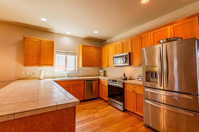 1303 NW 18th St, Redmond, OR 97756 - photo 7