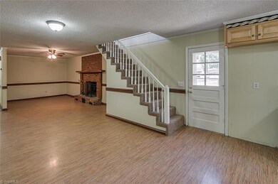 1636 Brookdale Dr, Asheboro, NC 27205 - photo 7