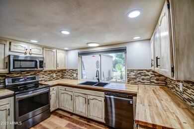 60 Leisure World unit 60, Mesa, AZ 85206 - photo 6