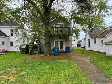 610 W Cherry St, Bluffton, IN 46714 - photo 4