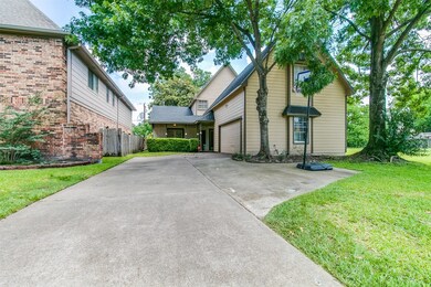 4014 Black Locust Dr, Houston, TX 77088 - photo 2