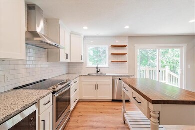 11915 W 66th Terrace, Shawnee, KS 66216 - photo 5