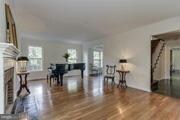 4851 35th Rd N, Arlington, VA 22207 - photo 4