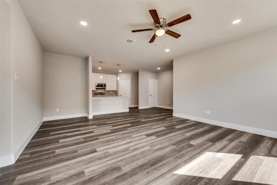 620 S Garrett Ave, Ennis, TX 75119 - photo 5